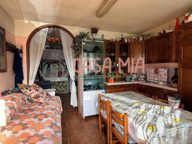 Villa Indipendente in vendita a Calendasco, Reggio Emilia