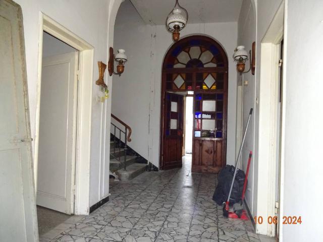 Villa Indipendente in vendita a Calenzano, Toscana