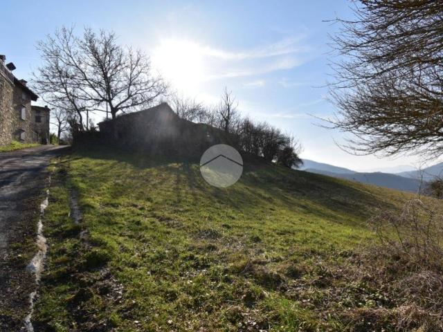 Villa Indipendente in vendita a Calestano, Reggio Emilia