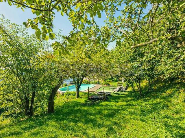 Villa Indipendente in vendita a Calice Al Cornoviglio, Liguria