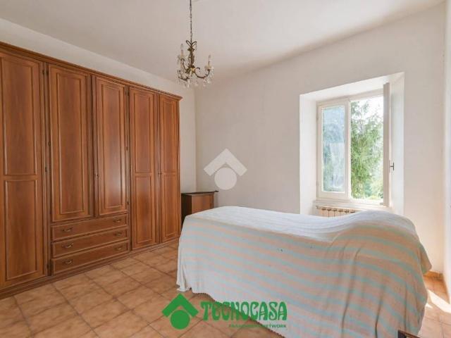Villa Indipendente in vendita a Calice Al Cornoviglio, Liguria