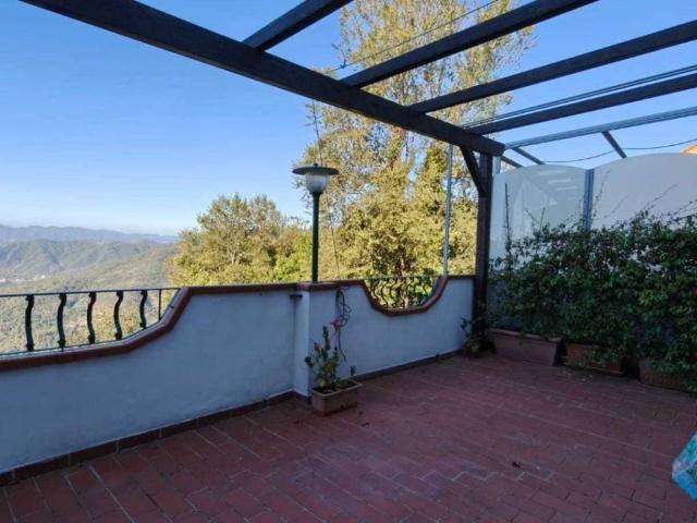 Villa Indipendente in vendita a Calice Al Cornoviglio, Liguria