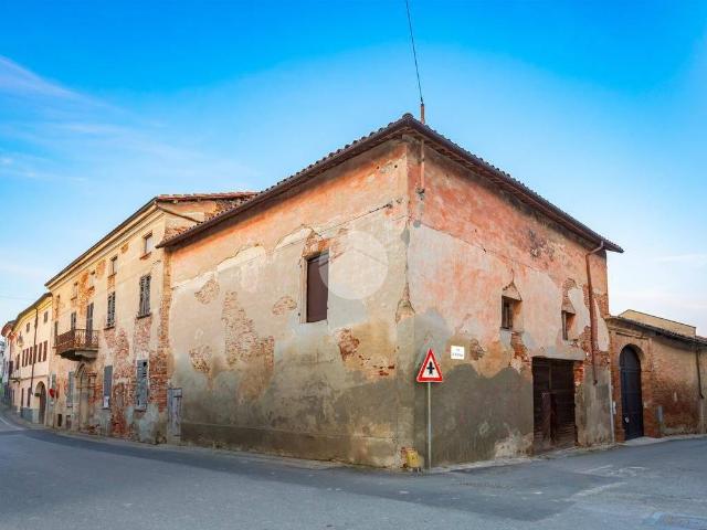 Villa Indipendente in vendita a Piemonte, Asti