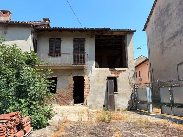 Villa Indipendente in vendita a Piemonte, Asti
