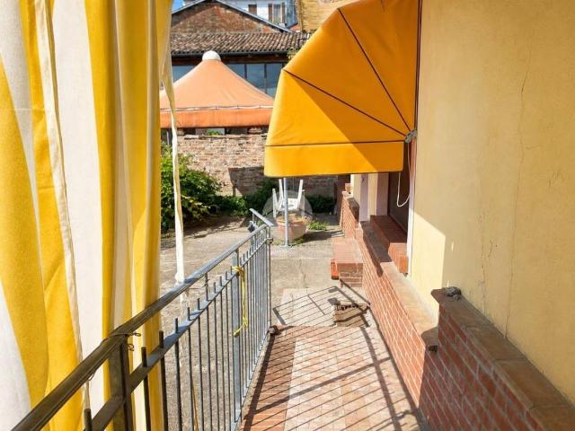 Villa Indipendente in vendita a Piemonte, Asti