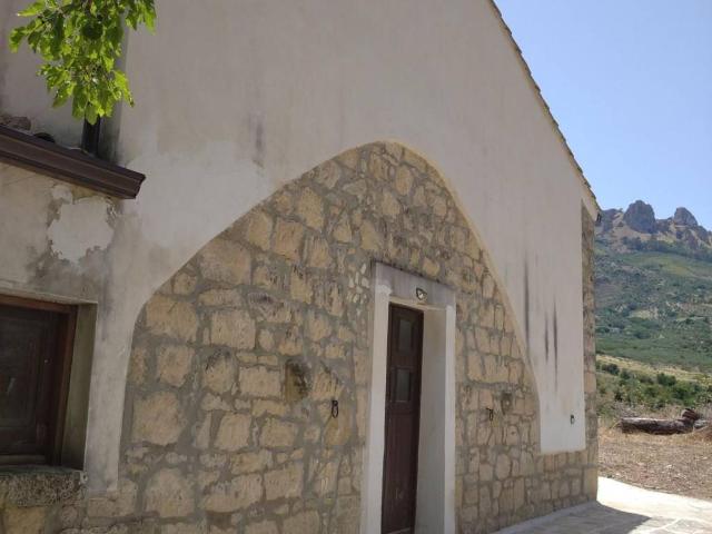 Villa Indipendente in vendita a Caltabellotta, Sicilia