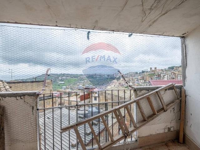 Villa Indipendente in vendita a Canalotto, Caltagirone