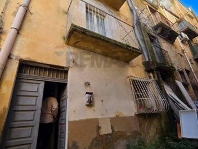 Villa Indipendente in vendita a Canalotto, Caltagirone