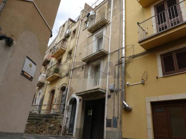 Villa Indipendente in vendita a Canalotto, Caltagirone