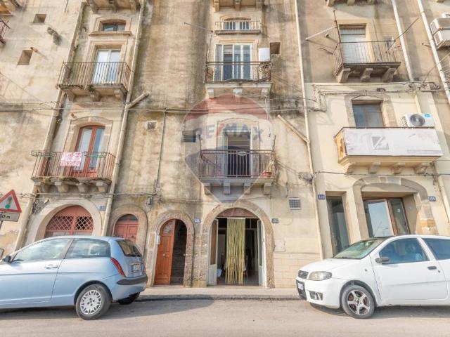 Villa Indipendente in vendita a Canalotto, Caltagirone