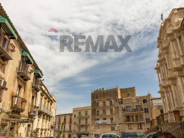 Villa Indipendente in vendita a Canalotto, Caltagirone
