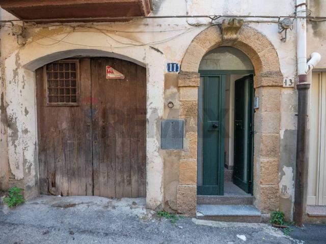 Villa Indipendente in vendita a Canalotto, Caltagirone