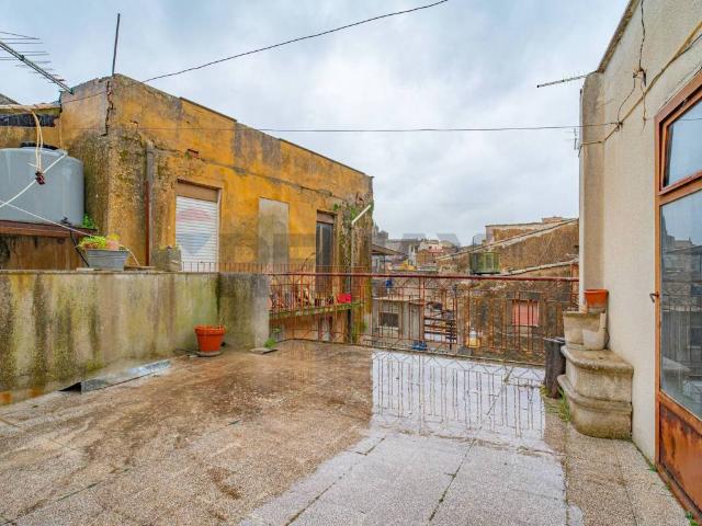 Villa Indipendente in vendita a Canalotto, Caltagirone