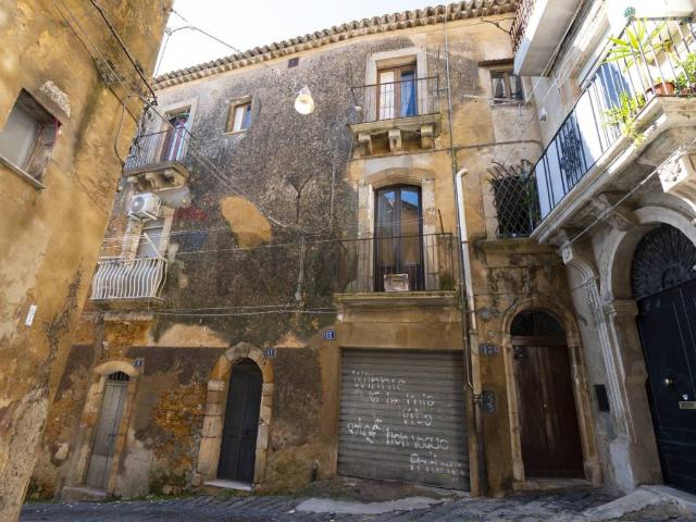 Villa Indipendente in vendita a Canalotto, Caltagirone