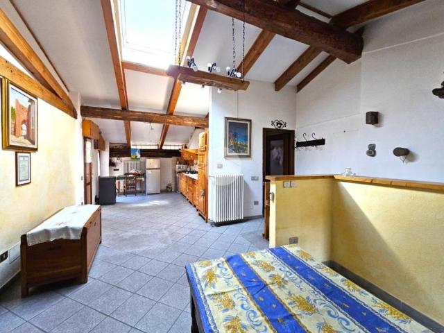 Villa Indipendente in vendita a Piemonte, Torino