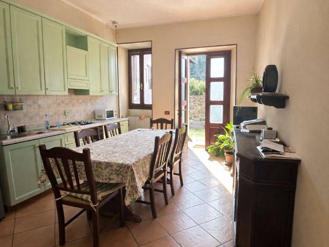 Villa Indipendente in vendita a Calvagese Della Riviera, Lombardia