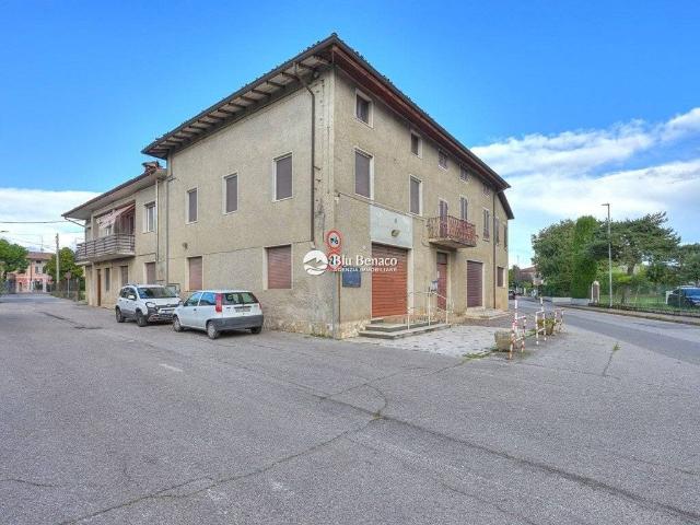 Villa Indipendente in vendita a Calvagese Della Riviera, Lombardia