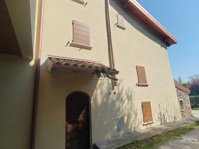 Villa Indipendente in vendita a Calvagese Della Riviera, Lombardia