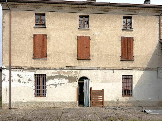 Villa Indipendente in vendita a Calvatone, Lombardia