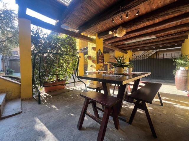 Villa Indipendente in vendita a Calvenzano, Lombardia