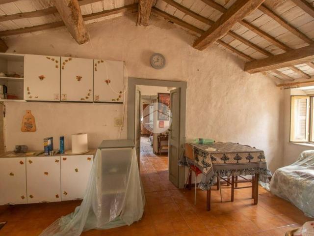 Appartamento in vendita a Calvi Dell'umbria, Umbria