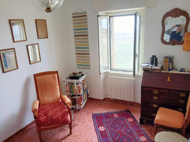 Villa Indipendente in vendita a Calvi Dell'umbria, Umbria