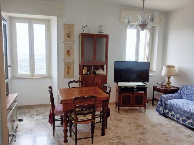Villa Indipendente in vendita a Calvi Dell'umbria, Umbria
