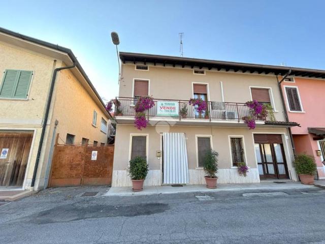 Villa Indipendente in vendita a Calvisano, Lombardia
