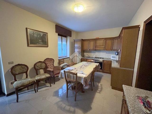 Villa Indipendente in vendita a Mezzane di Calvisano, Calvisano