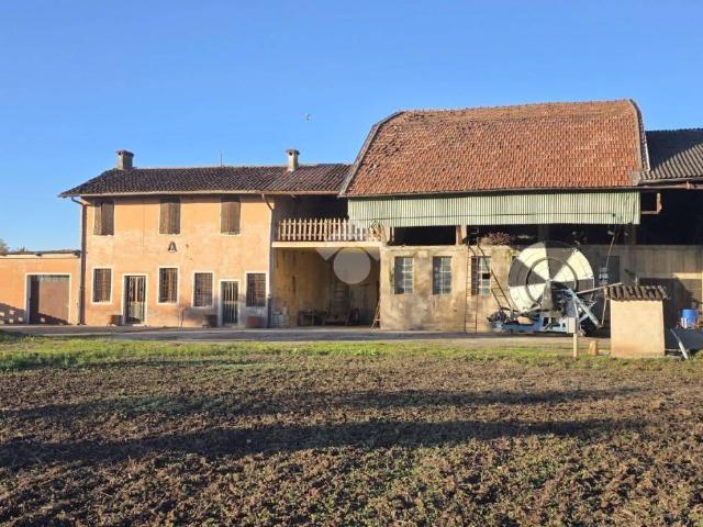 Villa Indipendente in vendita a Mezzane di Calvisano, Calvisano