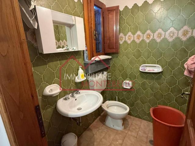 Villa Indipendente in vendita a Camaiore, Toscana
