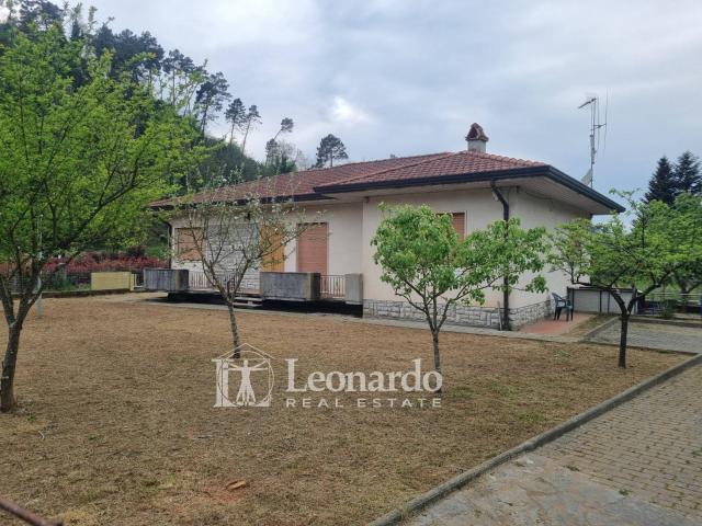 Villa Indipendente in vendita a Camaiore, Toscana