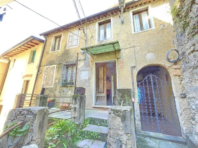 Villa Indipendente in vendita a Camaiore, Toscana