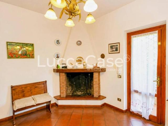 Villa Indipendente in vendita a località Bucine, Camaiore