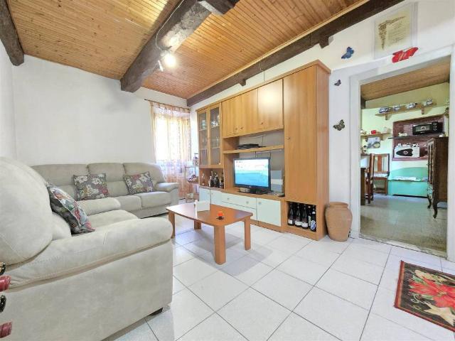 Villa Indipendente in vendita a Camaiore, Toscana