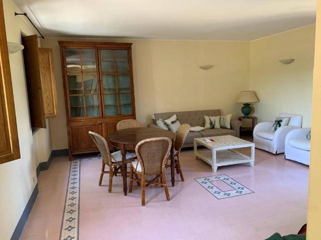 Villa Indipendente in vendita a Caravello, Camaiore