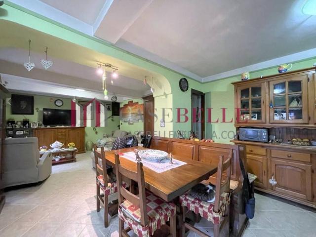 Villa Indipendente in vendita a Torcigliano, Camaiore