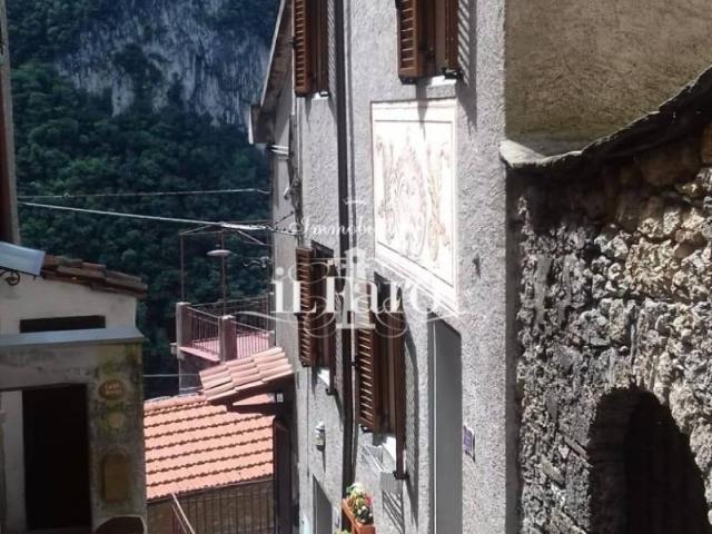 Villa Indipendente in vendita a Casoli, Camaiore