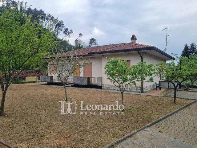 Villa Indipendente in vendita a Camaiore, Toscana