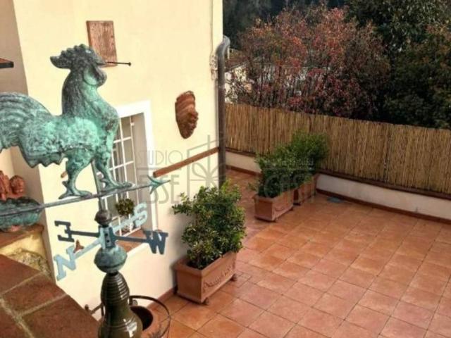 Villa Indipendente in vendita a Casoli, Camaiore