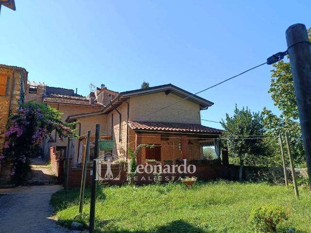 Villa Indipendente in vendita a Pieve, Camaiore