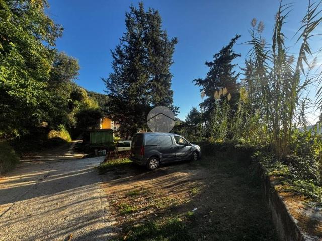 Villa Indipendente in vendita a Nocchi, Camaiore