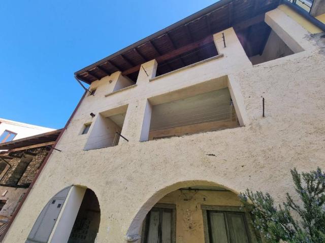 Villa Indipendente in vendita a Piemonte, Verbano-cusio-ossola