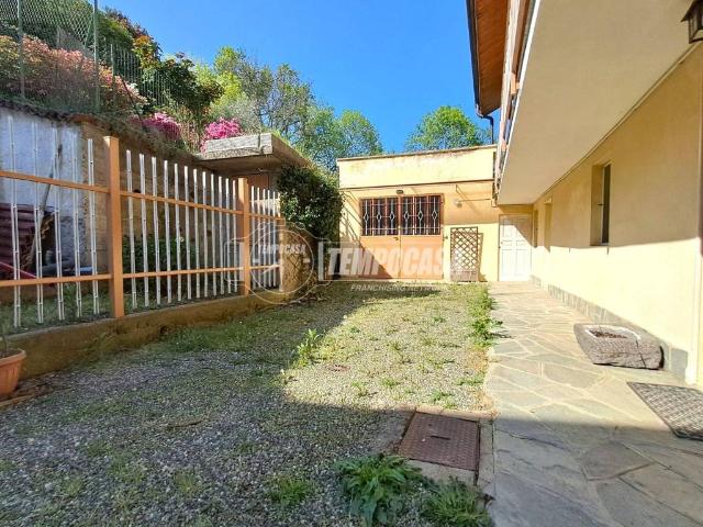 Villa Indipendente in vendita a Piemonte, Biella
