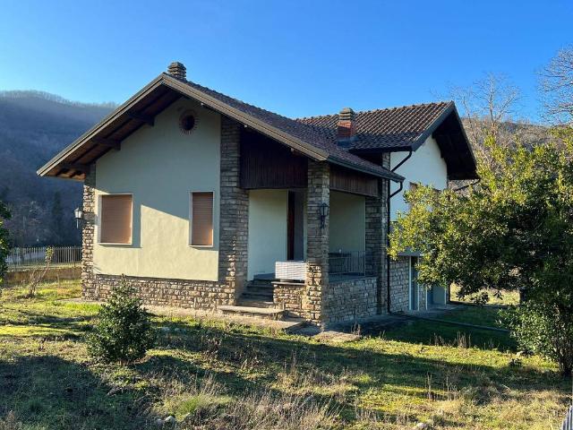 Villa Indipendente in vendita a Piemonte, Cuneo