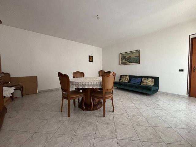 Villa Indipendente in vendita a Piemonte, Asti