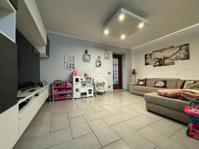 Villa Indipendente in vendita a Piemonte, Novara