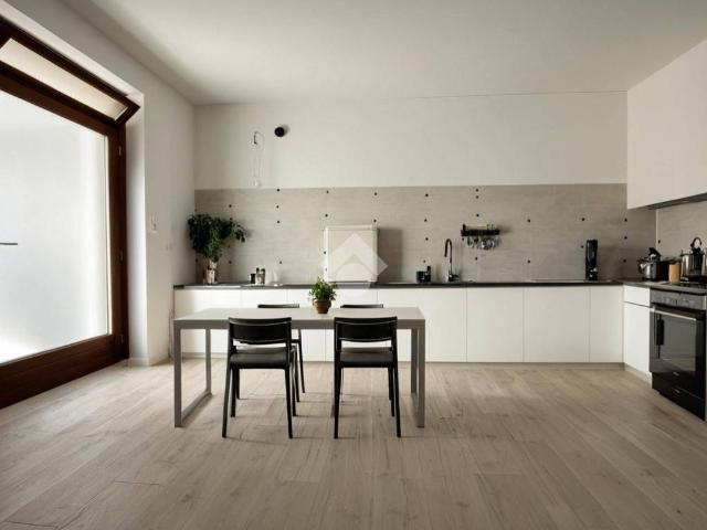 Villa Indipendente in vendita a Piemonte, Novara