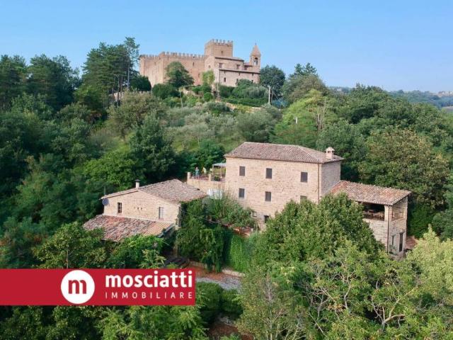 Villa Indipendente in vendita a Marche, Macerata