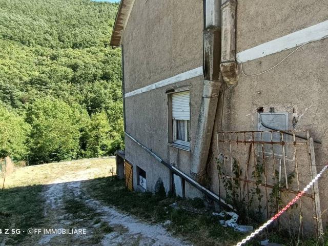 Villa Indipendente in vendita a Marche, Macerata